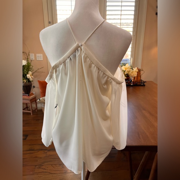 STATE White Bare Shoulder Blouse Size M. NWT - Picture 3 of 8